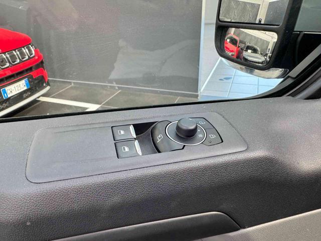 FORD Tourneo Custom 320 2.0 170CV aut. TITANIUM X NO IVA ESPOSTA