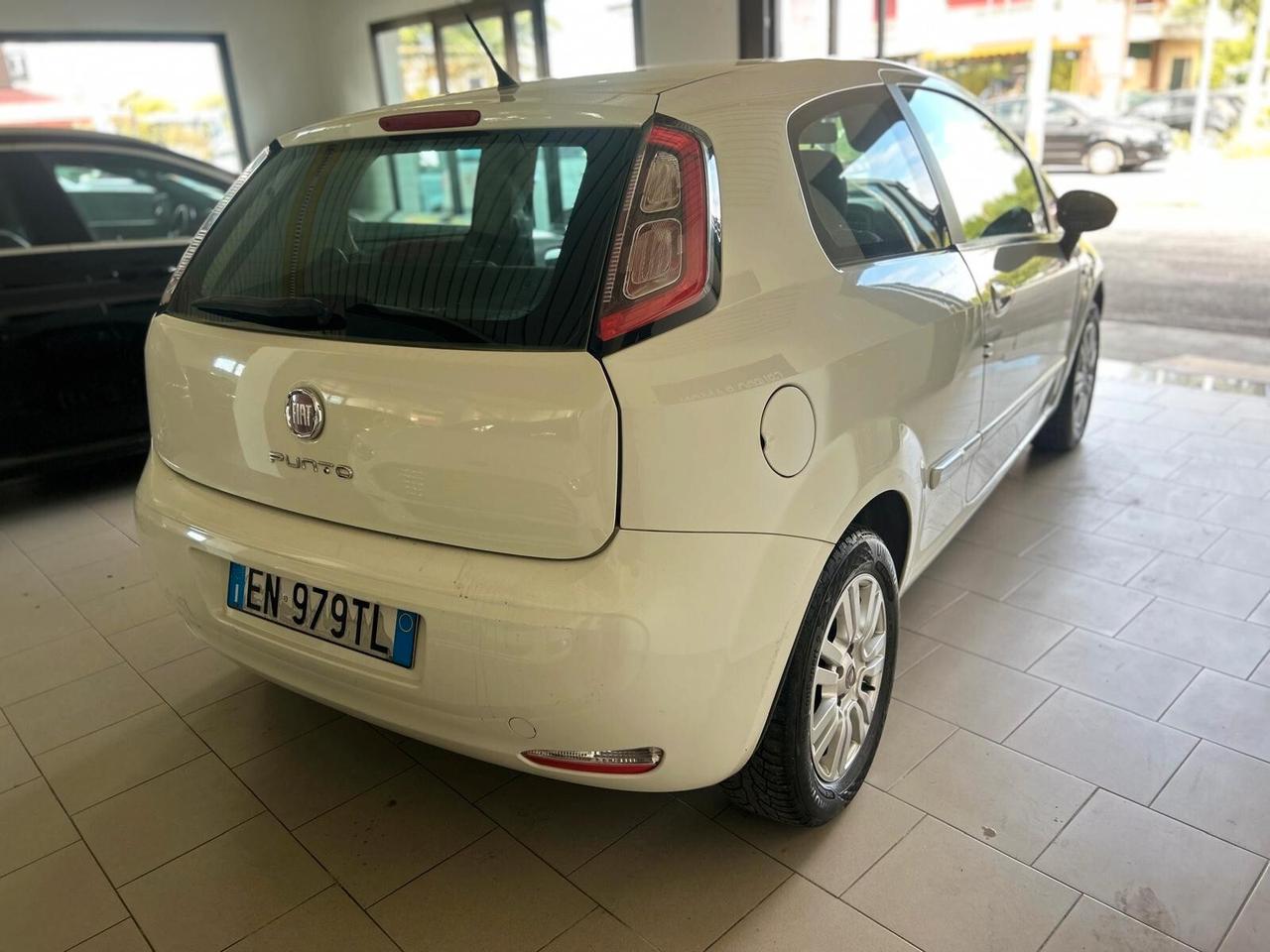 Fiat Punto 1.4 8V 3 porte Easypower Virgin Radio