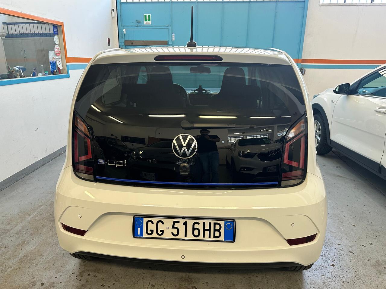 Volkswagen up! e-up! 82 CV