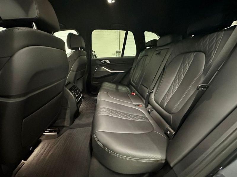 BMW X5 xdrive30d mhev 48V Msport auto