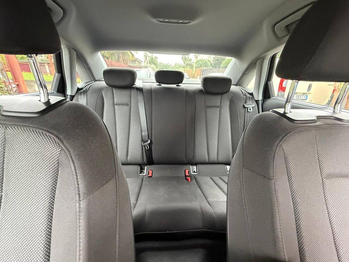 Audi A4 40 2.0 tdi 190cv s-tronic