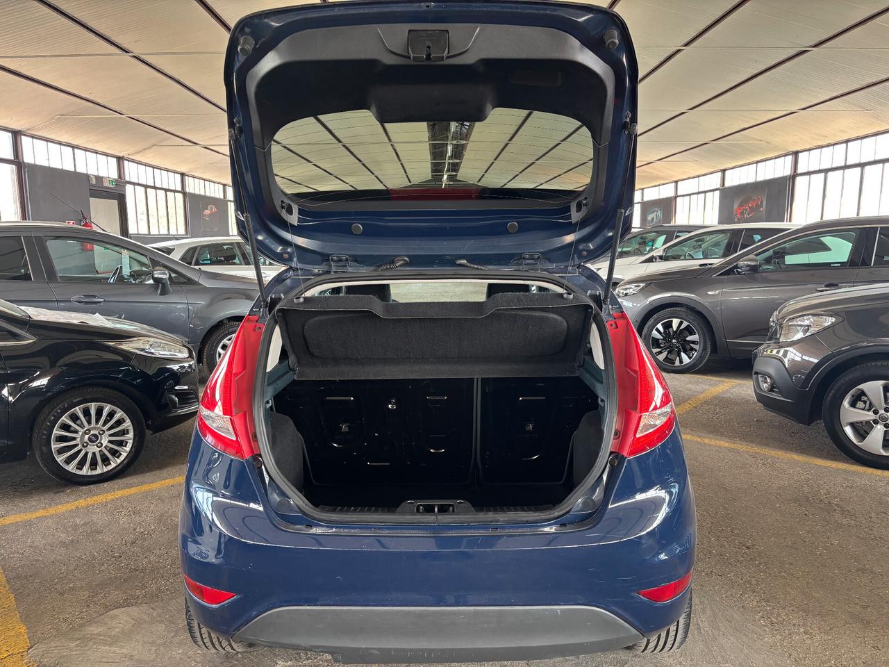 Ford Fiesta 1.2 60KW 82CV 3 porte Titanium NEOPATENTATO