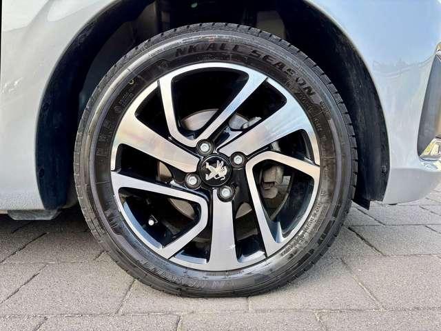 Peugeot 108 1.0 12V 68CV Allure