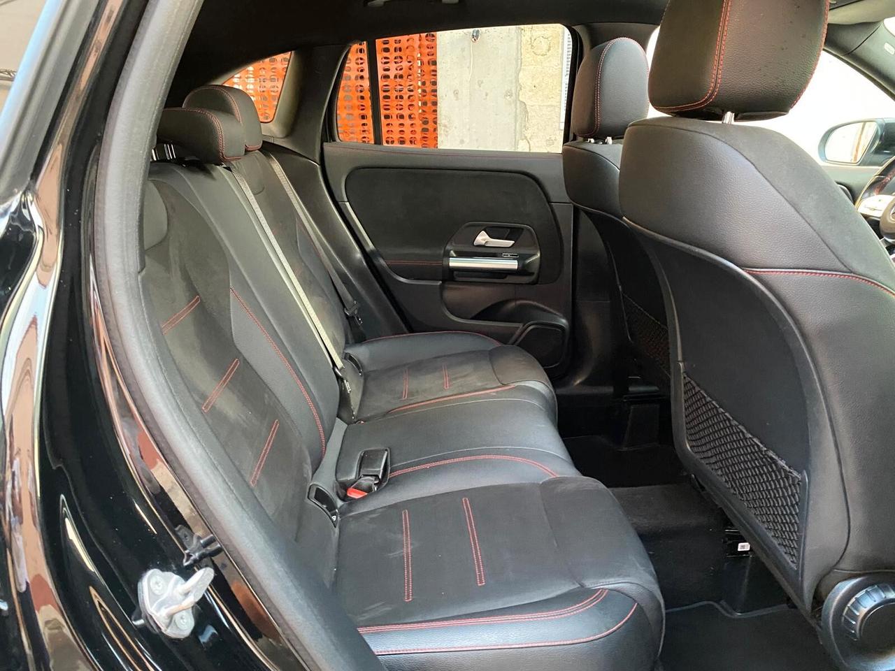 MERCEDES GLA 250DE EQ-POWER PREMIUM 1.3 160CV TETTO NAVI CAM ANNO 2021