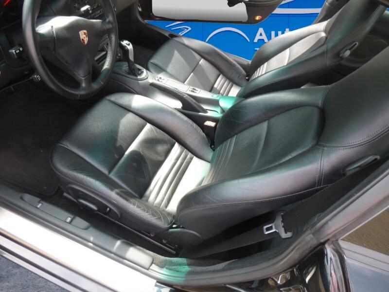 PORSCHE 911 (996) 911 Carrera cat Coupé
