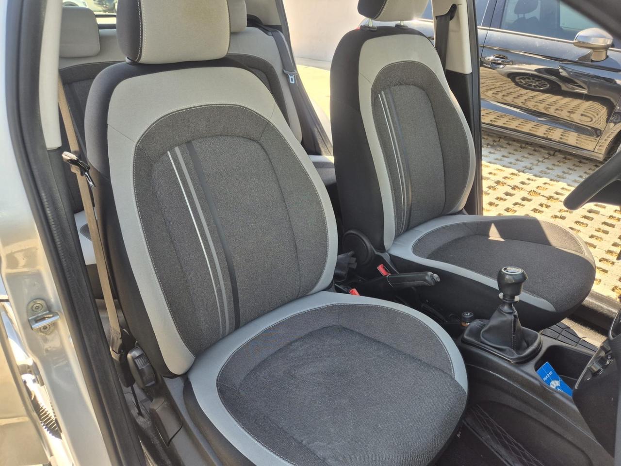 Fiat Punto 1.4 8V 5 porte Easypower Lounge GPL