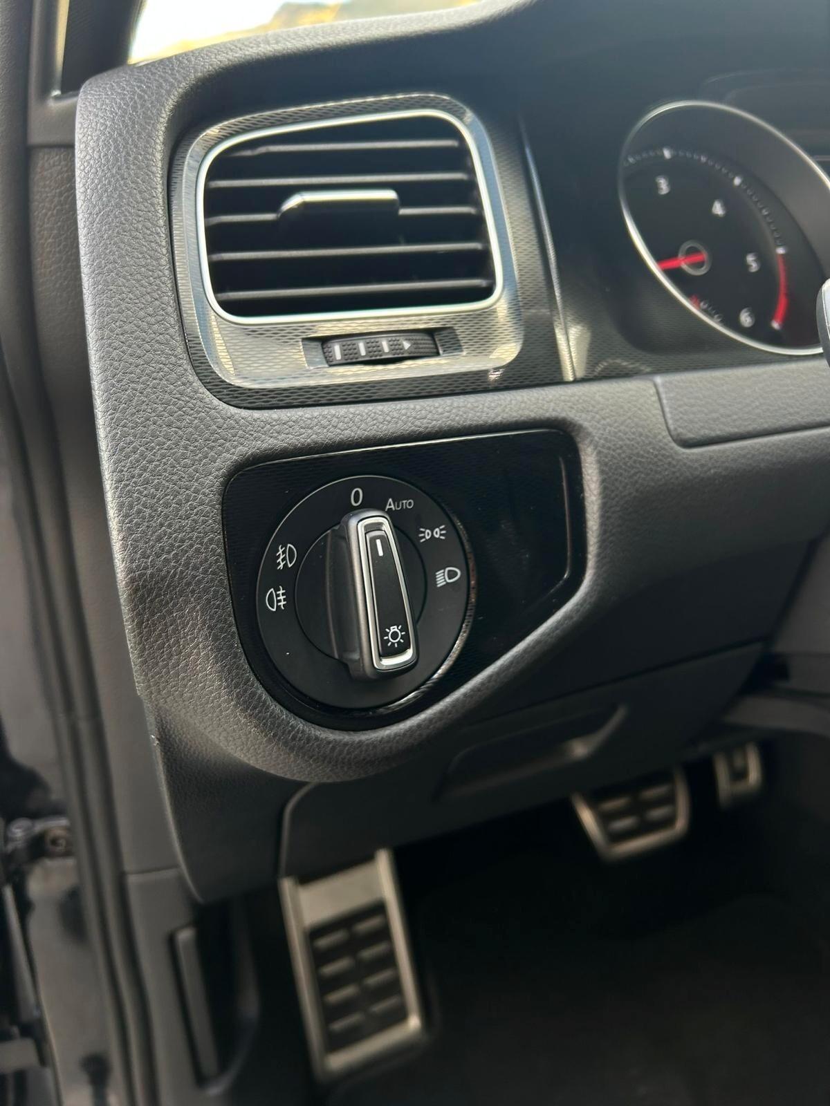 Volkswagen Golf GTD 2.0 TDI DSG 5P BlueMotion Technology