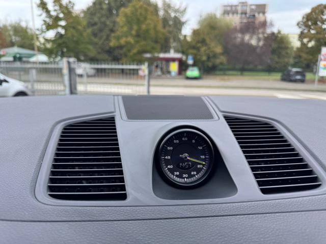 PORSCHE Cayenne Coupé 3.0 V6 E-Hybrid FULL OPT.