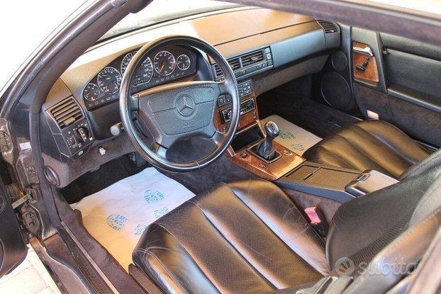 MERCEDES-BENZ SL 300 SL