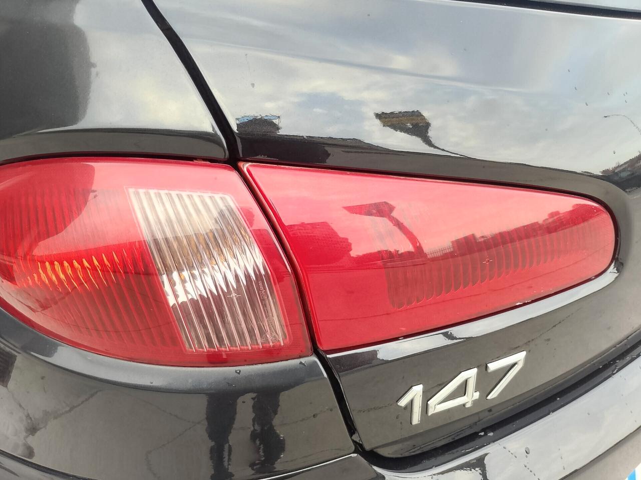 Alfa Romeo 147 1.6 16V TS 5 porte Distinctive