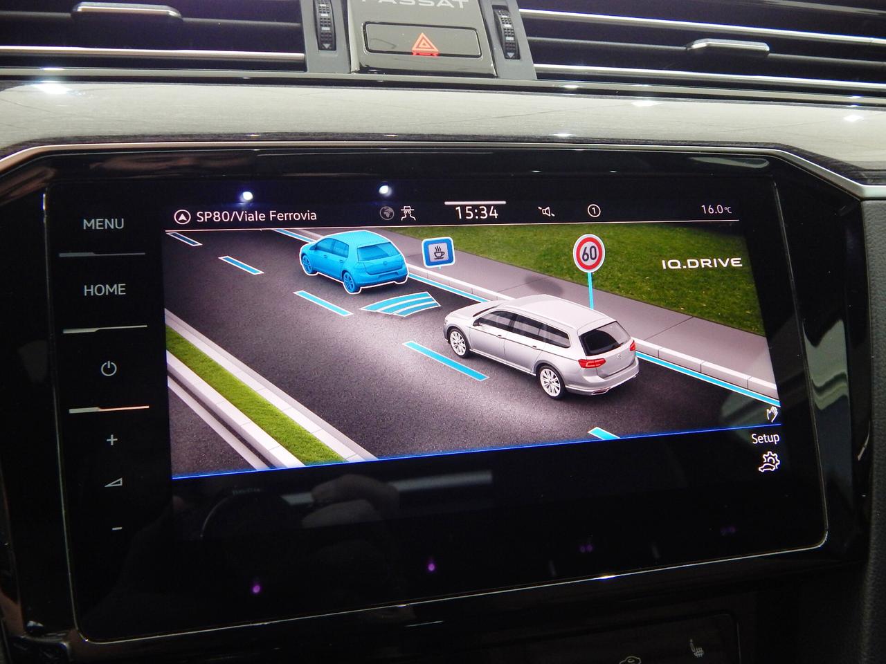 Volkswagen Passat Variant 2.0 TDI Executive DSG TETTO-NAVI-PELLE-CARPLAY-PARK