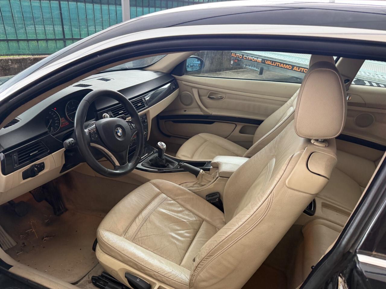 BMW 320d 177CV Coupé Futura MANUALE