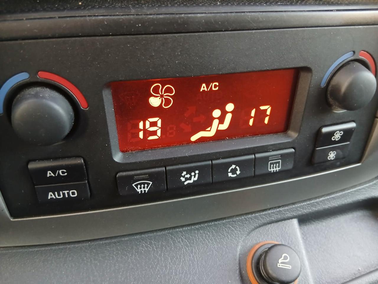 Fiat Scudo 2.0 MJT/130 PL Panorama Executive 9 Posti (M1)