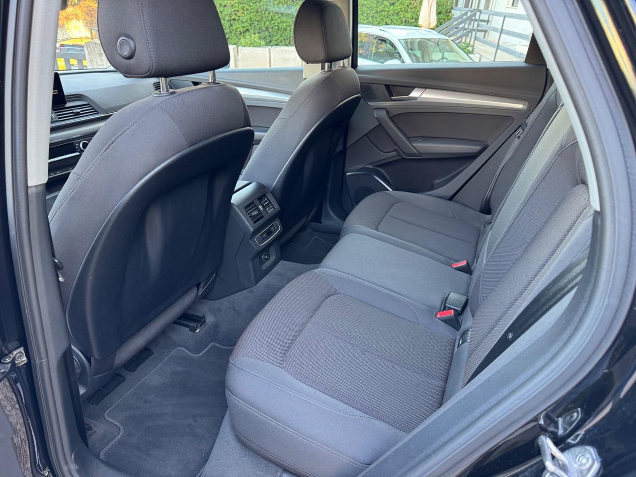 Audi Q5 2.0 TDI QUATTRO-SOLO 63.000 KM- 2020