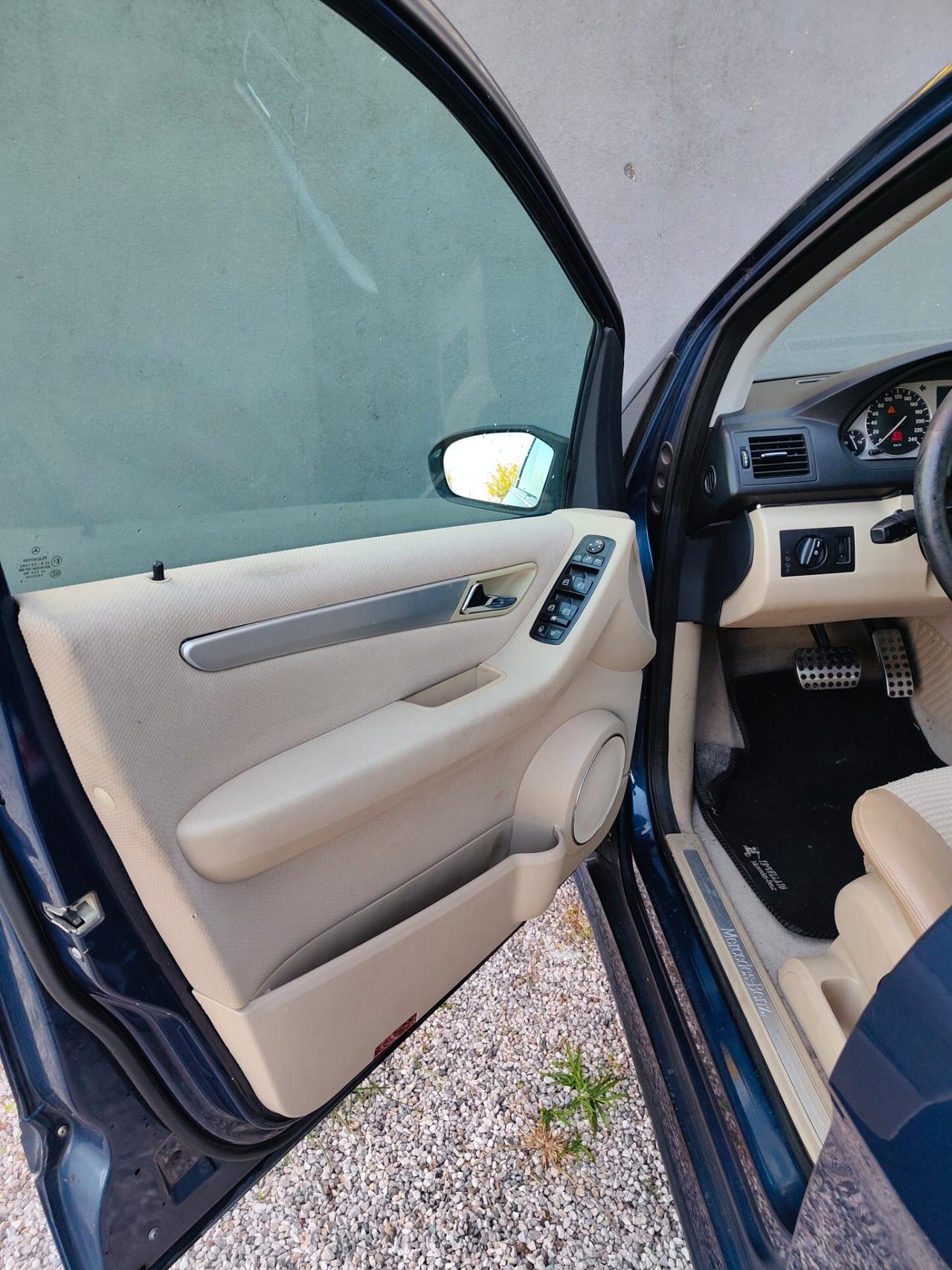 Mercedes-benz B 200 CDI Chrome