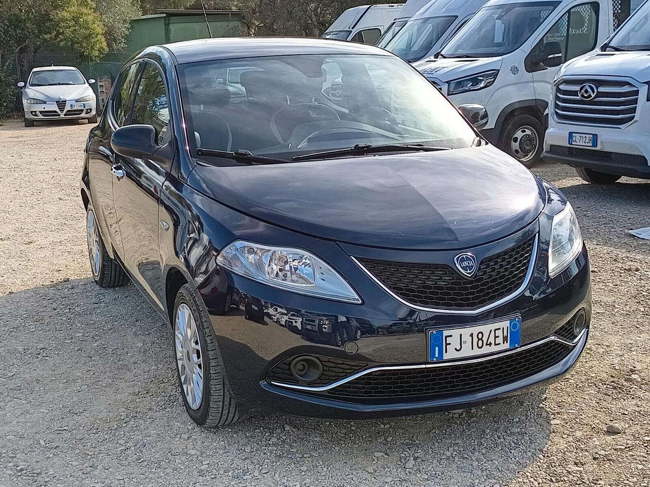 Lancia Ypsilon 2017 - 1.2 benzina Lb automobili