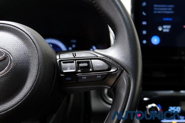 TOYOTA Yaris Cross 1.5 HYBRID 5PORTE E-CVT TREND FULL LED