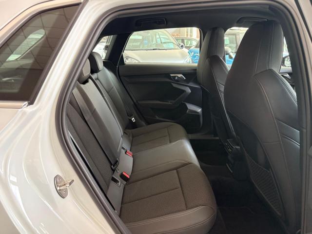 AUDI A3 Sportback 35 TFSI S line MATRIX VIRTUAL B&O ACC