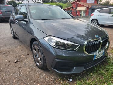 Bmw 116 116d 5p. Business Advantage