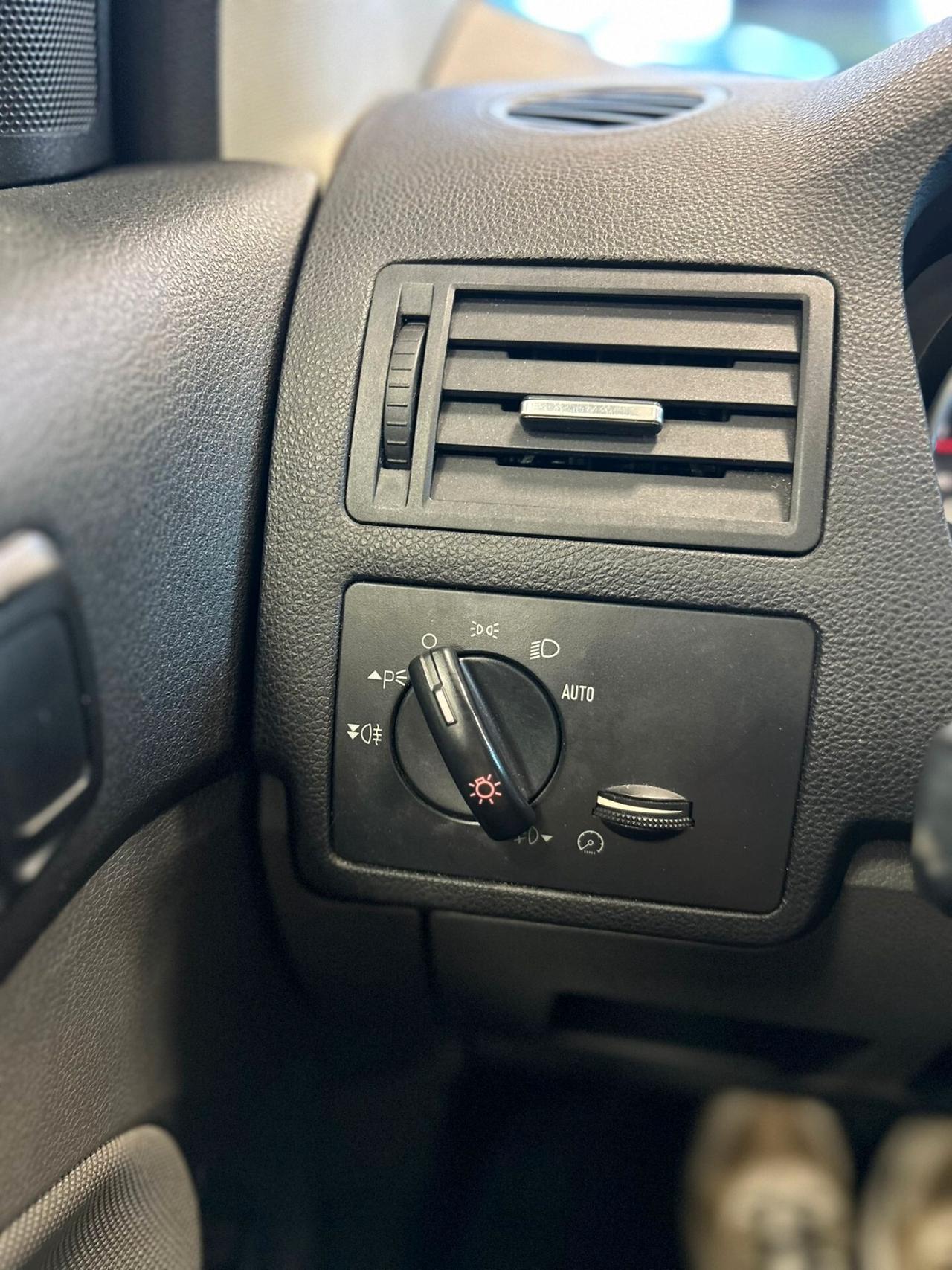 Ford Kuga 2.0 TDCi 140 CV 2WD Titanium DPF