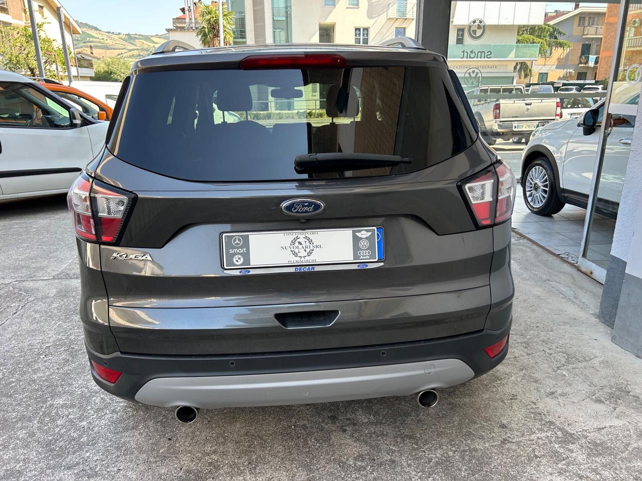 Ford Kuga 1.5 TDCI 120 CV Titanium