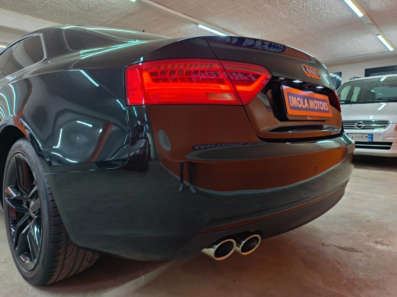 Audi A5 Coupé 2.0 TDI 177 CV S-line Total Black