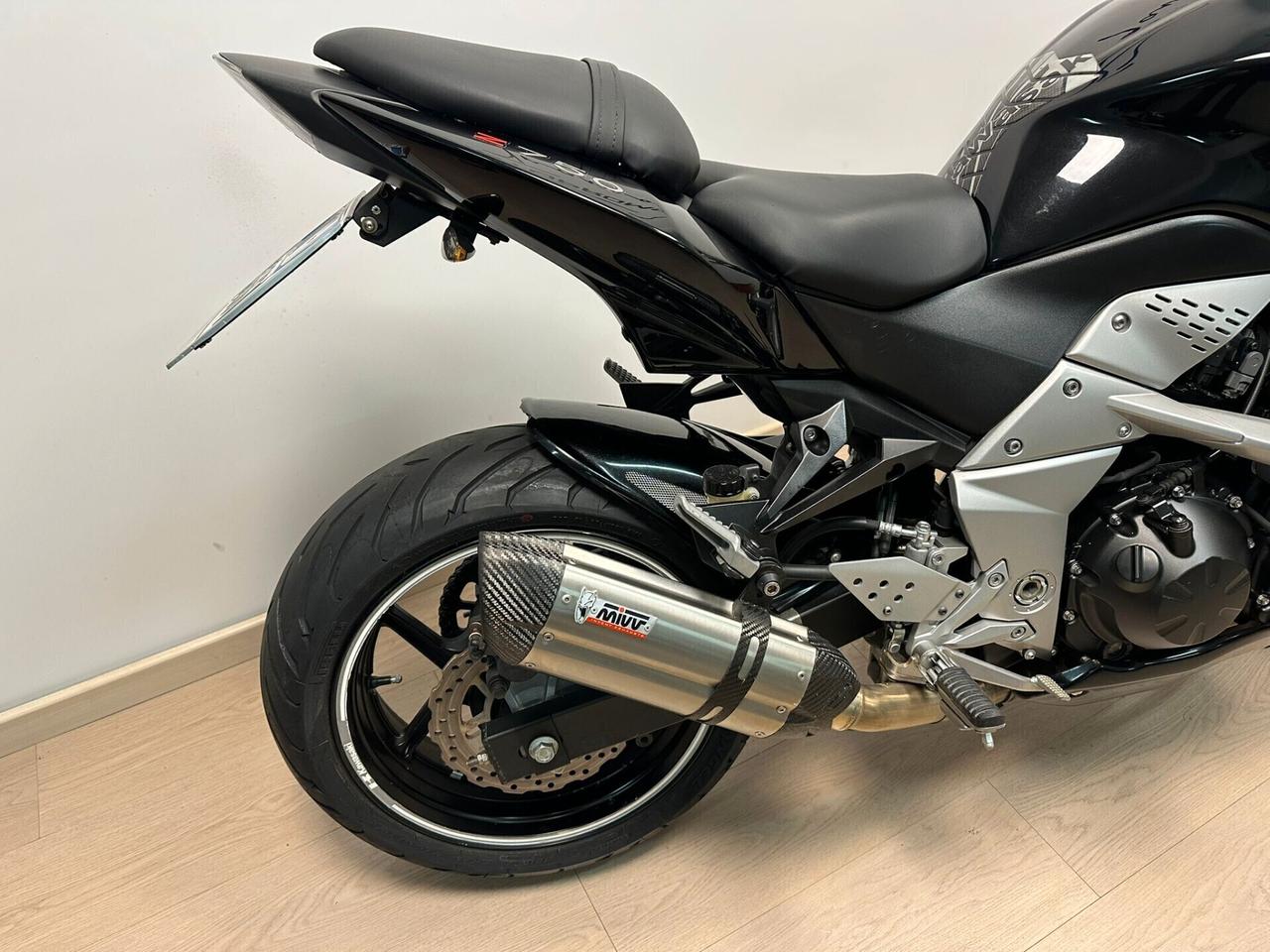 KAWASAKI Z750 Z 750 11.00KM - SARICO MIVV