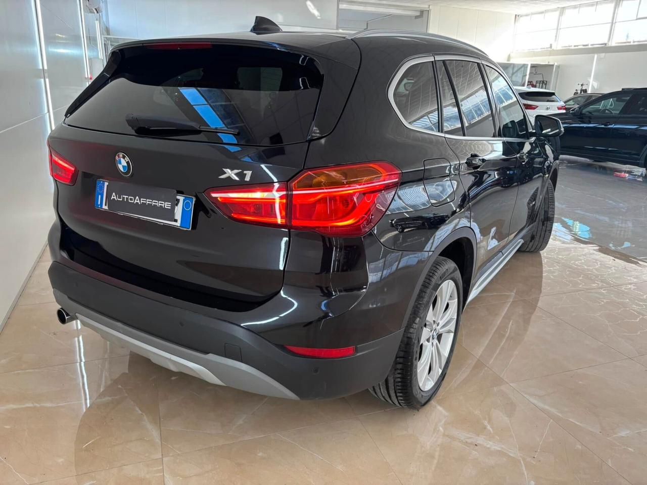 Bmw X1 sDrive18d xLine