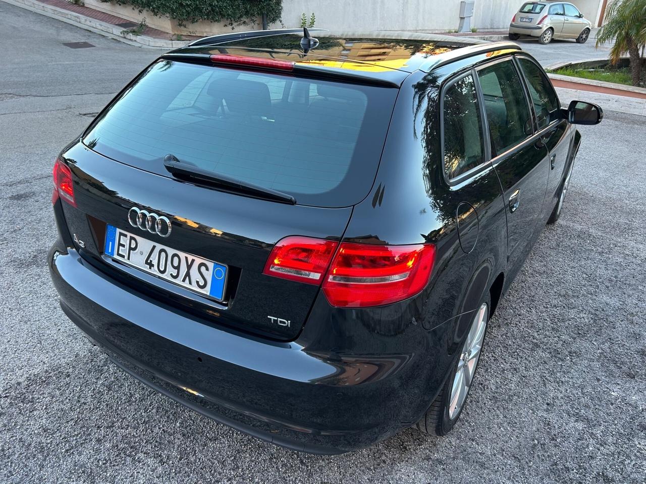 Audi A3 SPB 1.6 TDI Ambition ideale per neopatenta