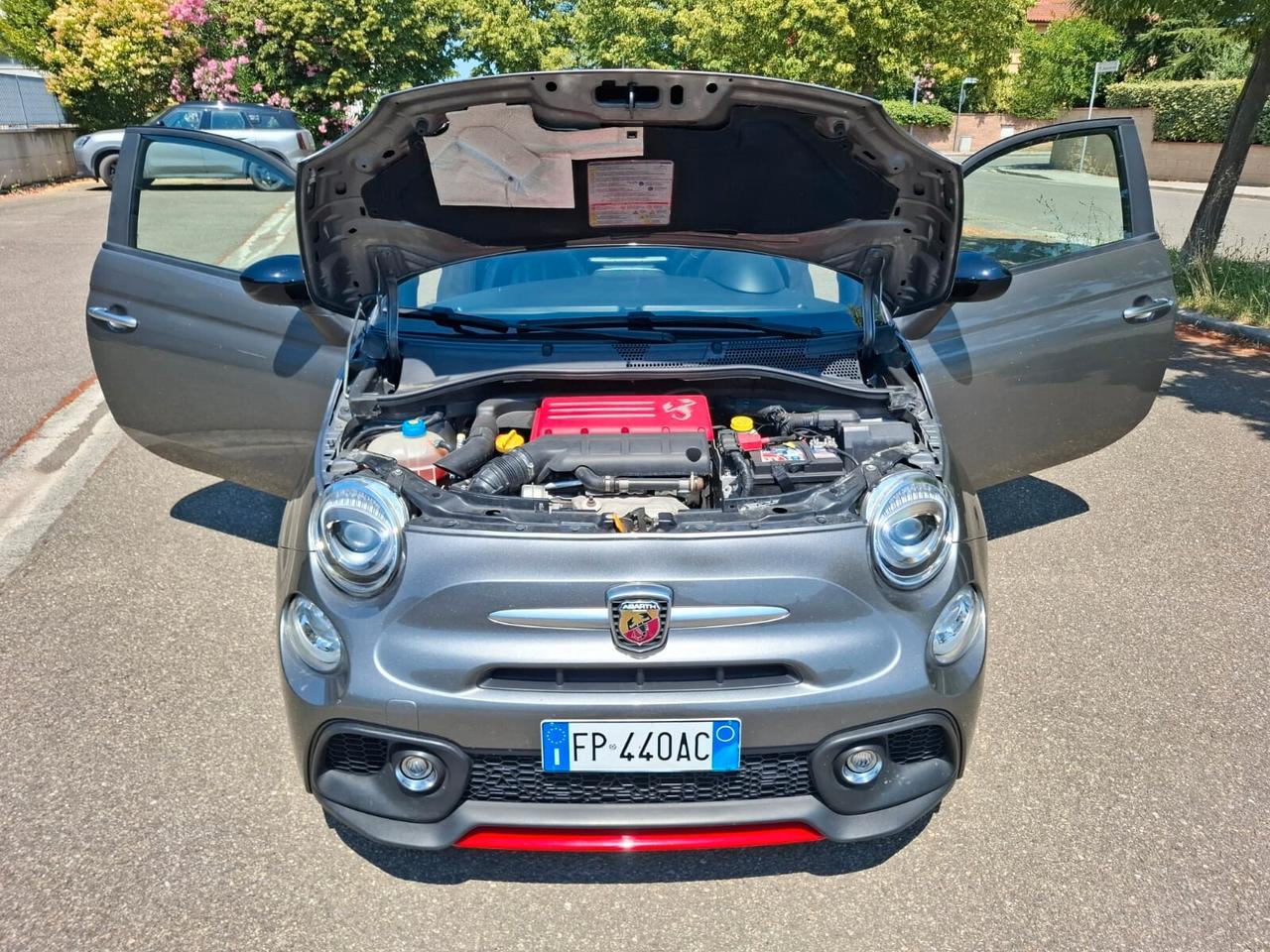 Abarth 595 1.4 Turbo T-Jet 165 CV Turismo