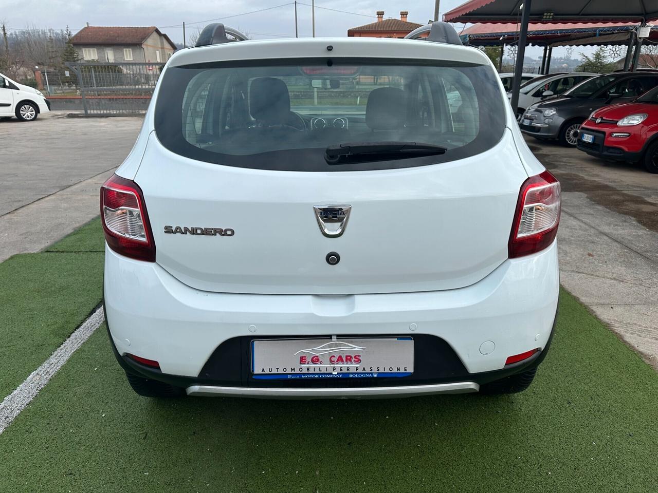Dacia Sandero STEPWAY*0.9*PRESTIGE*GPL*NAVI*BLUETOOTH*NEOPA*
