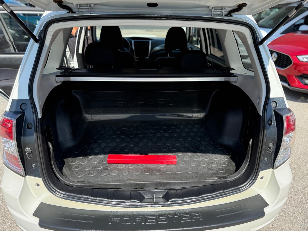 Subaru Forester 2.0D XS Exclusive Perfetta GancioTRAINO