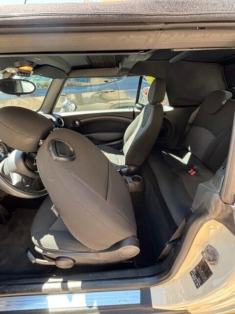 Mini One Clubman 1.6 Cabrio