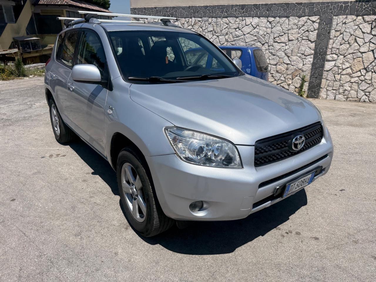Toyota RAV 4 RAV4 2.2 D-4D 136 CV Sol