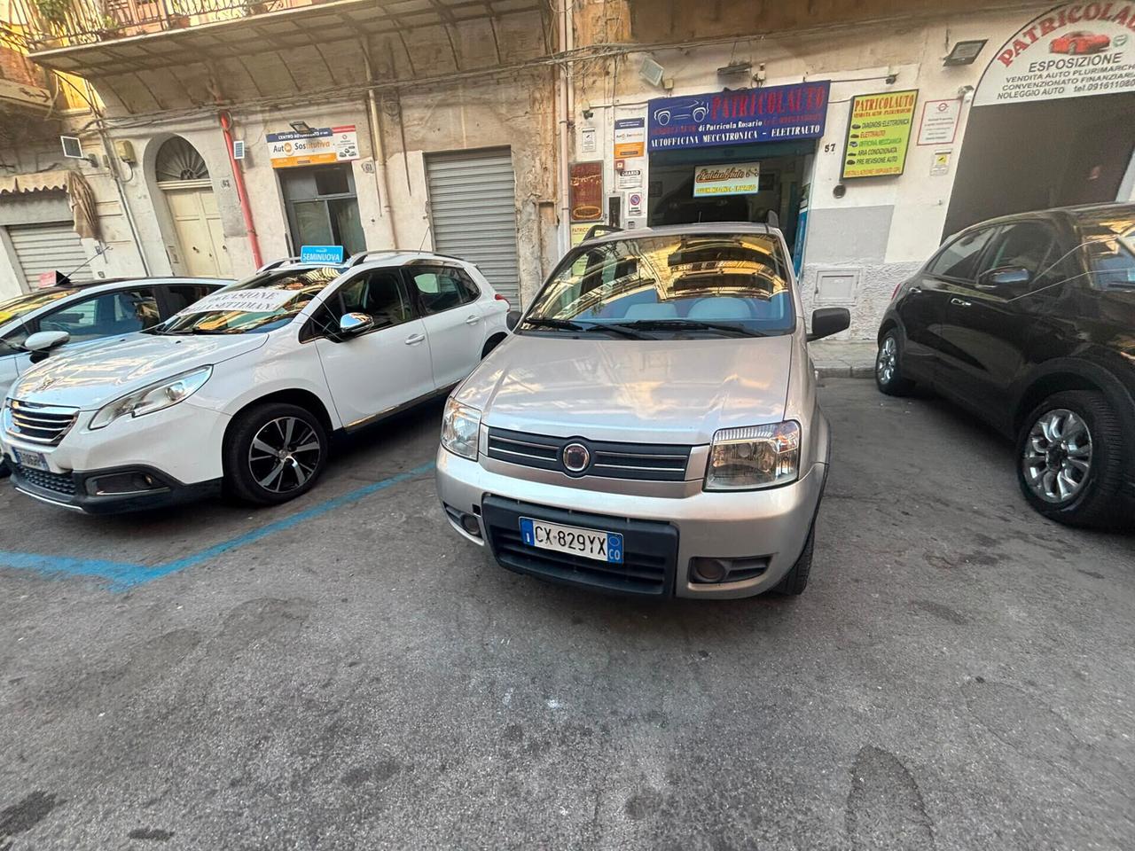 Fiat Panda 1.2 4x4 Climbing FINANZIABILE NEOPATENTATI