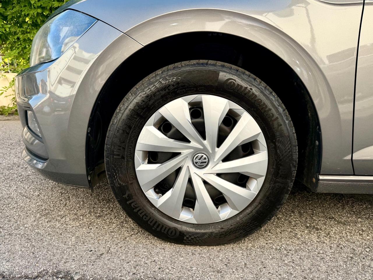Volkswagen Polo 5p 1.0 mpi Trendline 65cv ADATTA A NEO PATENATI