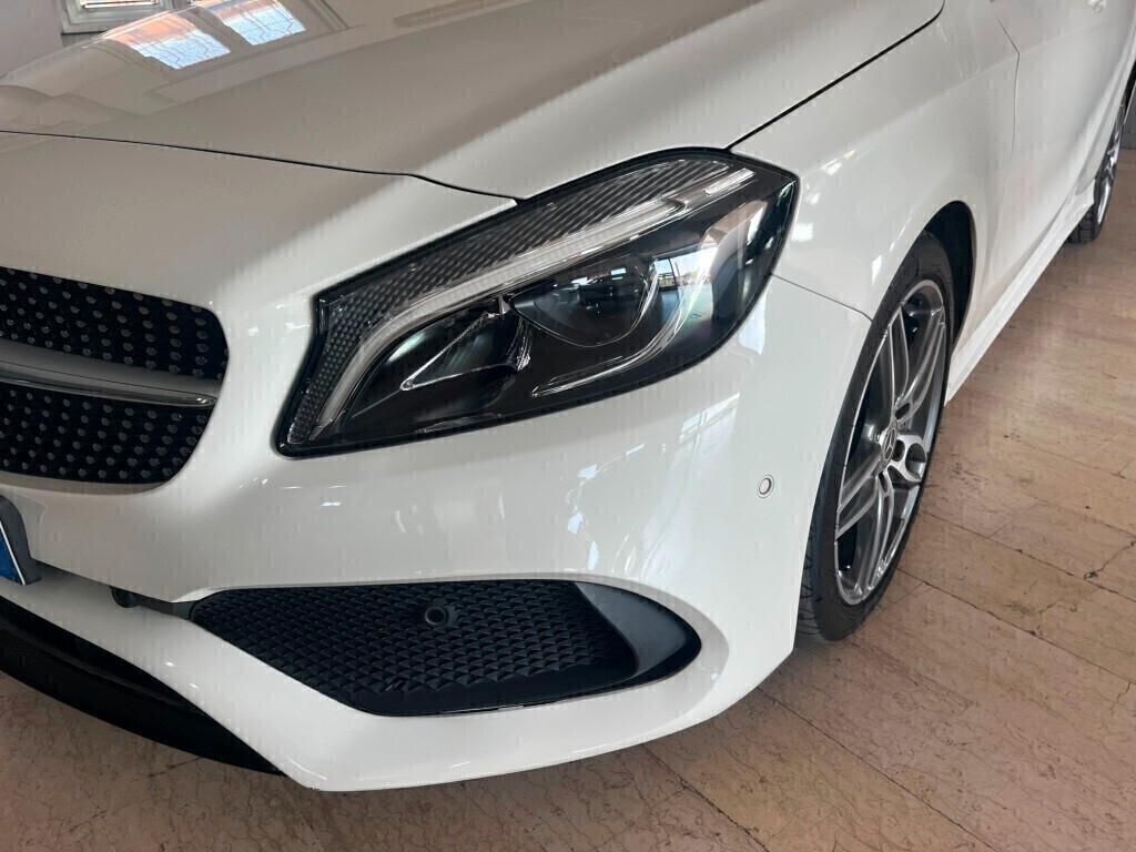 MERCEDES-A 180d Premium