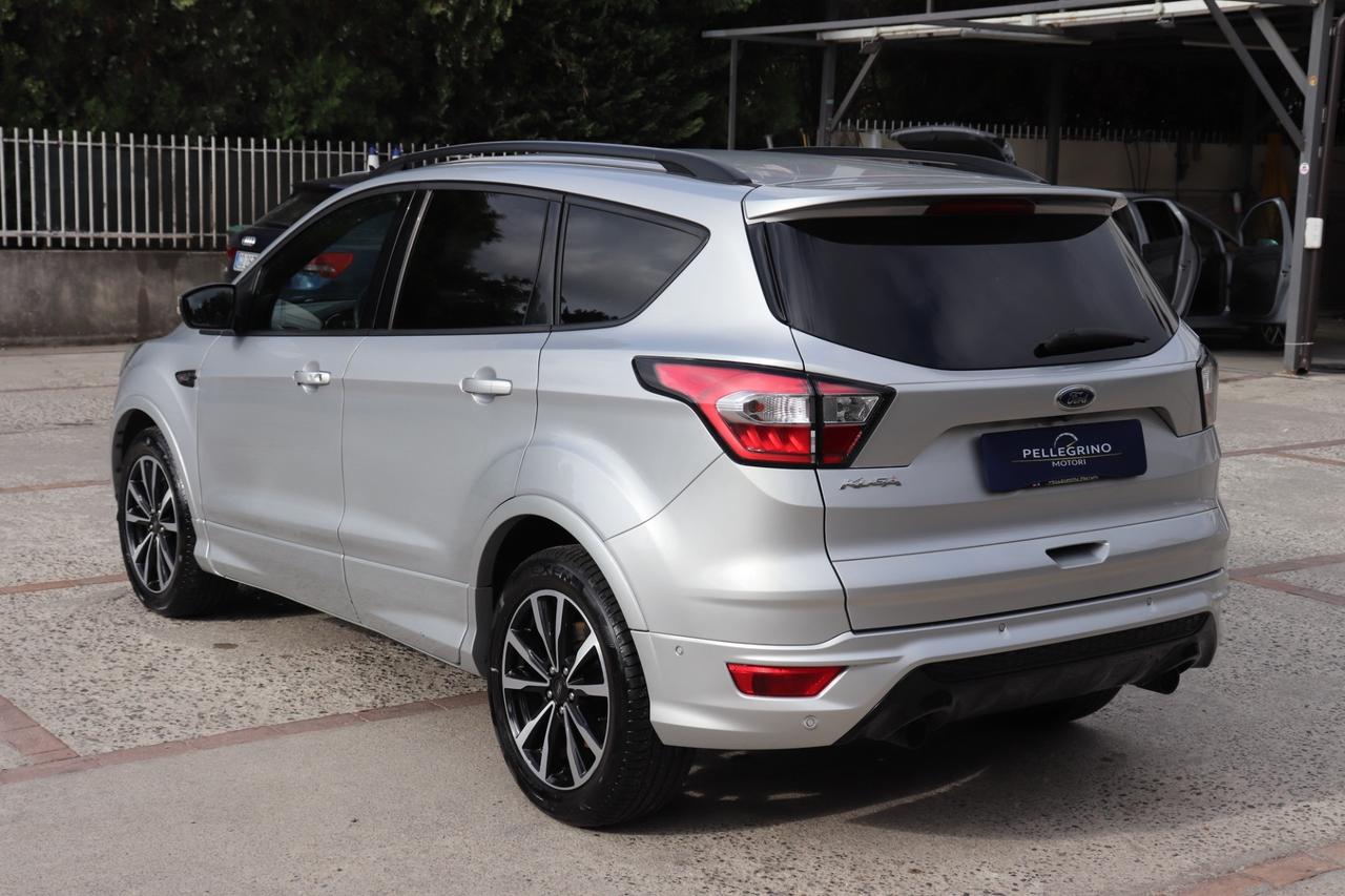 Ford Kuga 1.5 TDCI 120 CV S&S 2WD ST-Line