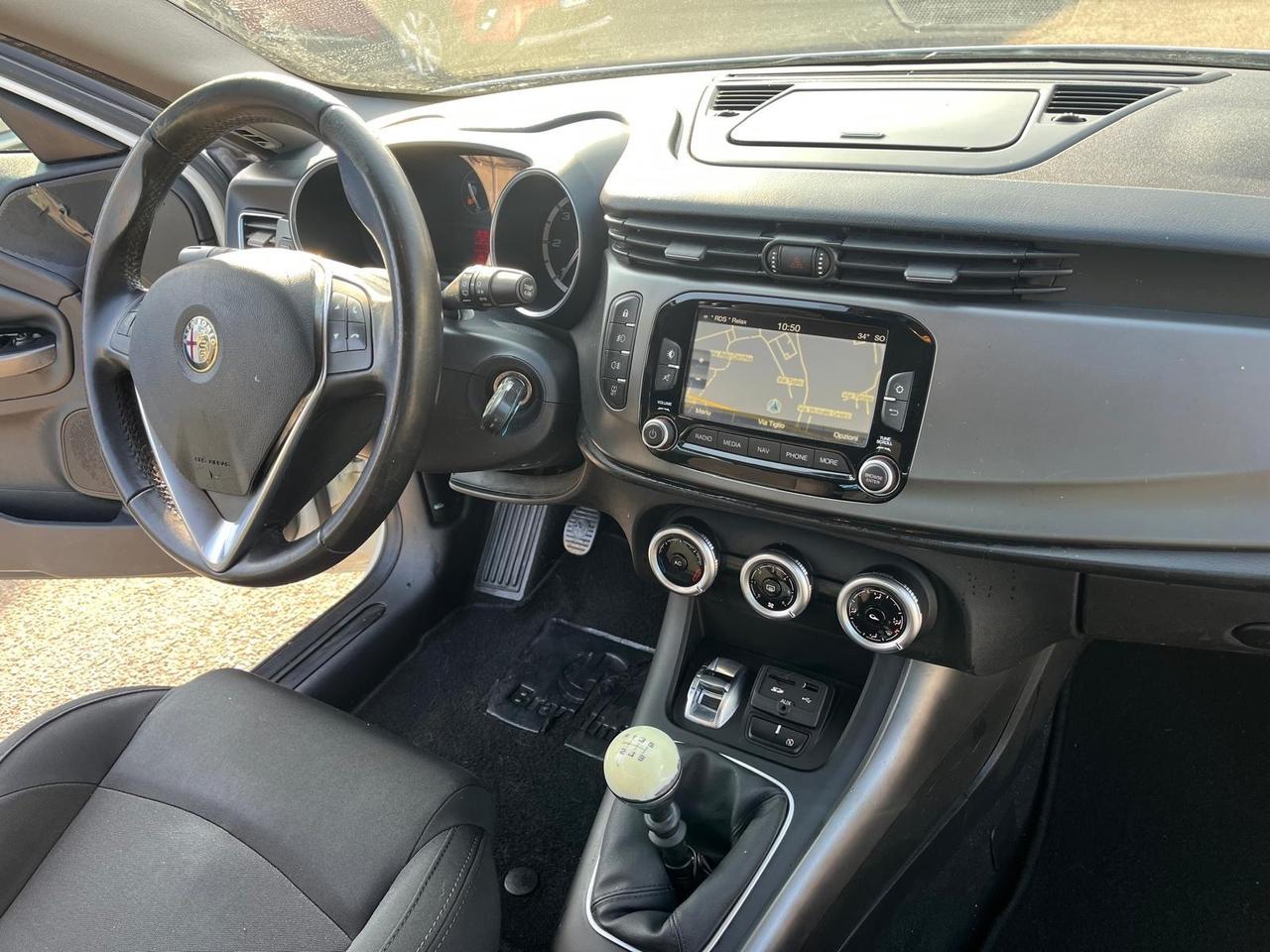 Alfa Romeo giulietta -2.0 mjt-full-12/2015