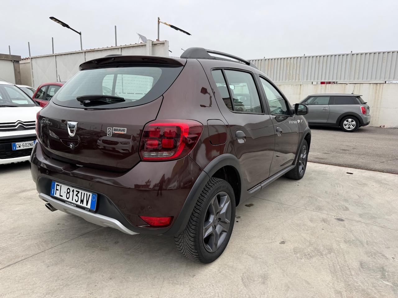 Dacia Sandero Stepway BRAVE 900 GPL