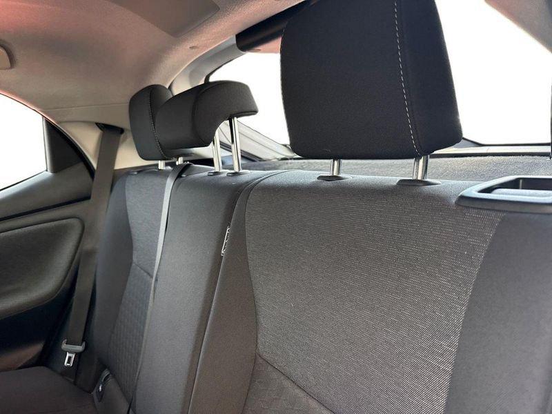 Toyota Yaris Yaris 1.5h Trend