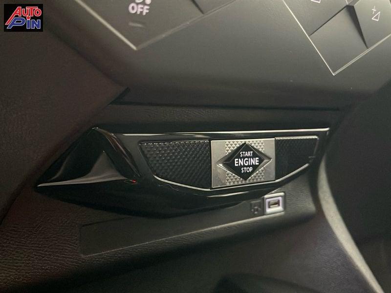 DS DS 3 PureTech 100 Performance Line *PROMO*