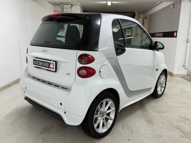 SMART ForTwo 800 40 kW coupé passion cdi