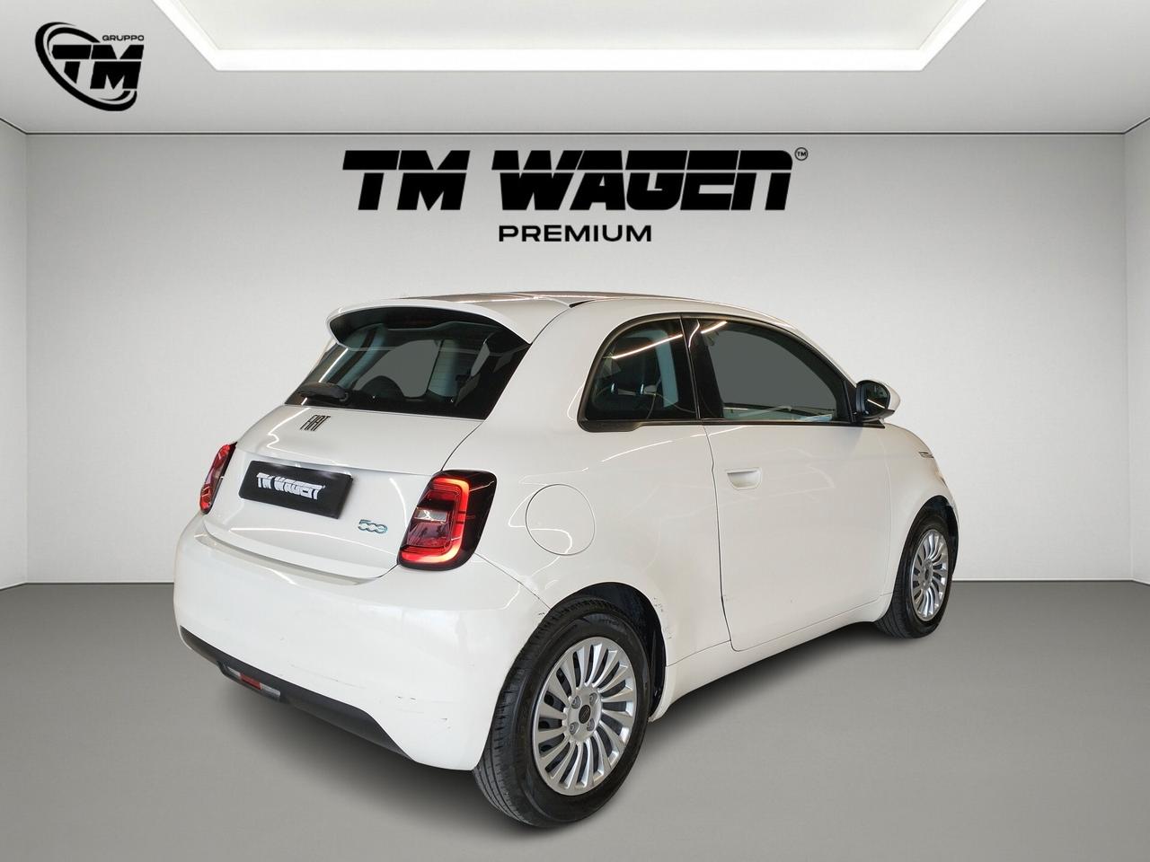 Fiat 500e Berlina 42 kWh