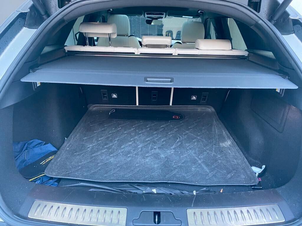 Land Rover Range Velar 2.0D I4 240 CV R-Dynamic HSE