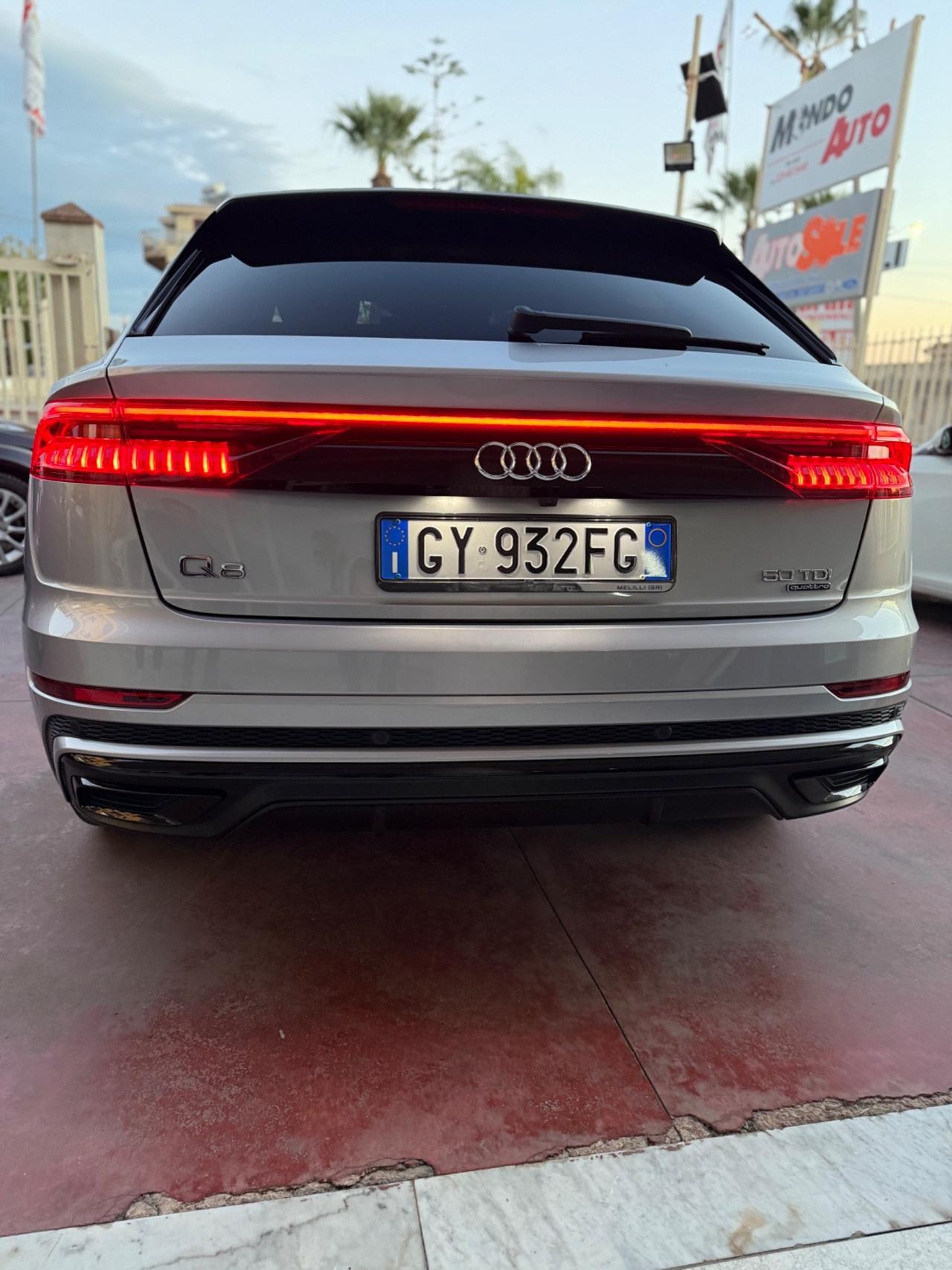 Audi Q8 50 TDI 286 CV quattro tiptronic Sport