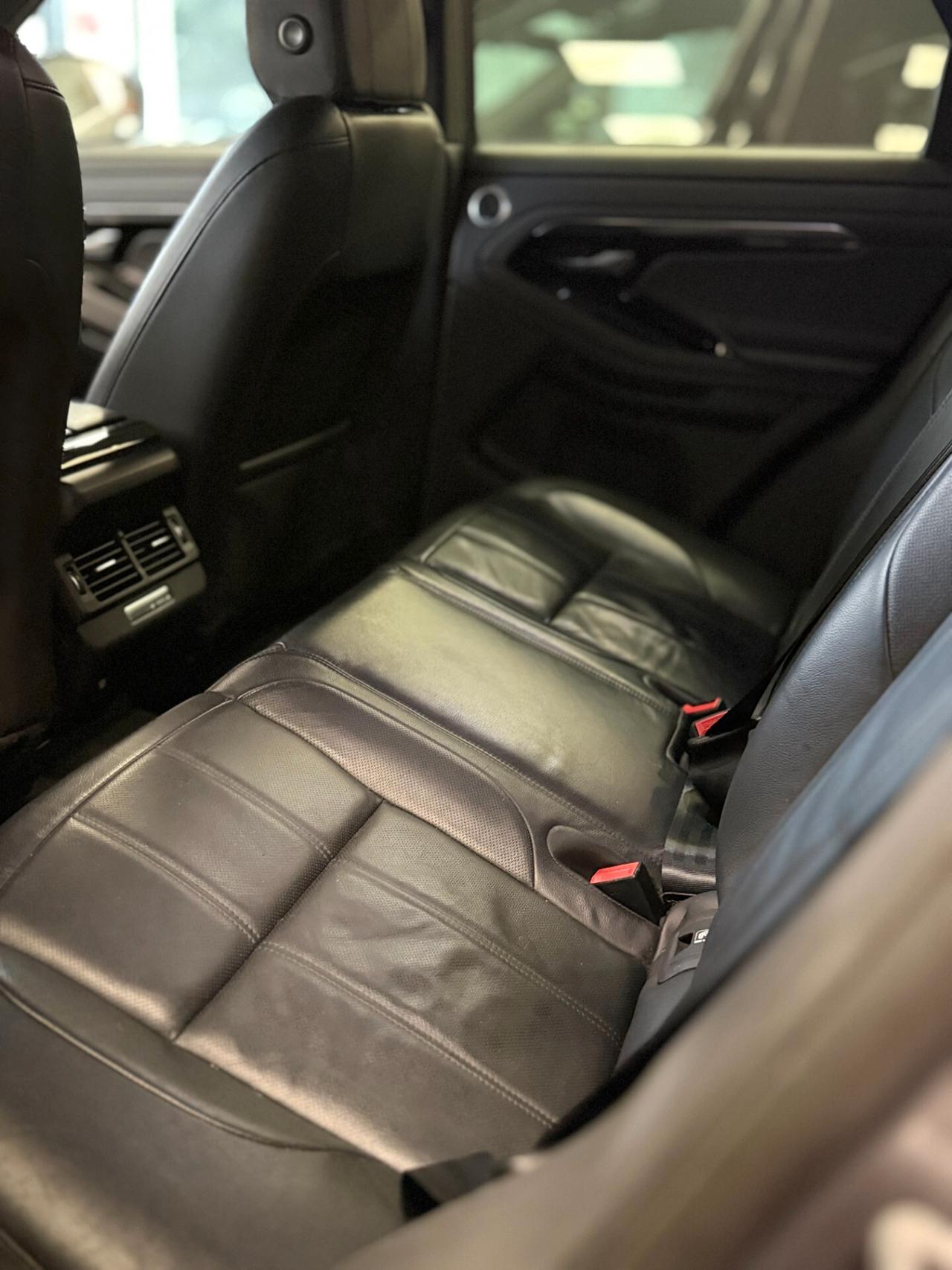 Land Rover Range Evoque 2.0d i4 mhev R-Dynamic 204cv auto NAVI,TELECAMERA,APPLE CARPLAY,VIRTUAL COCKPIT,ANDROID AUTO,INTERNI