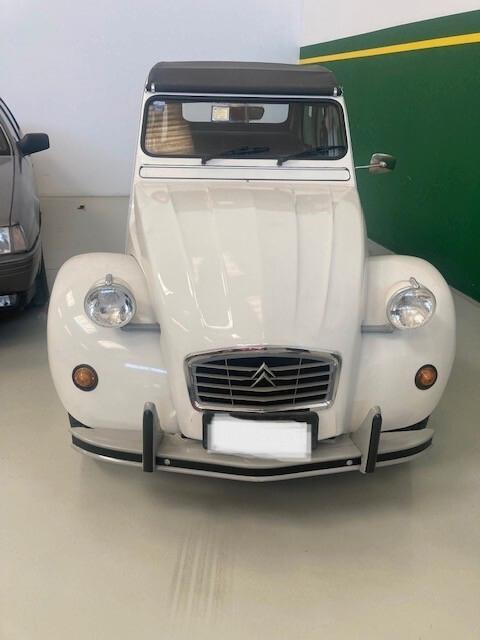 Citroen 2CV 6 Special