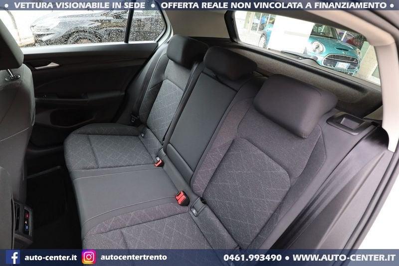 Volkswagen Golf 8 2.0 TDI Life 115 CV *GANCIO