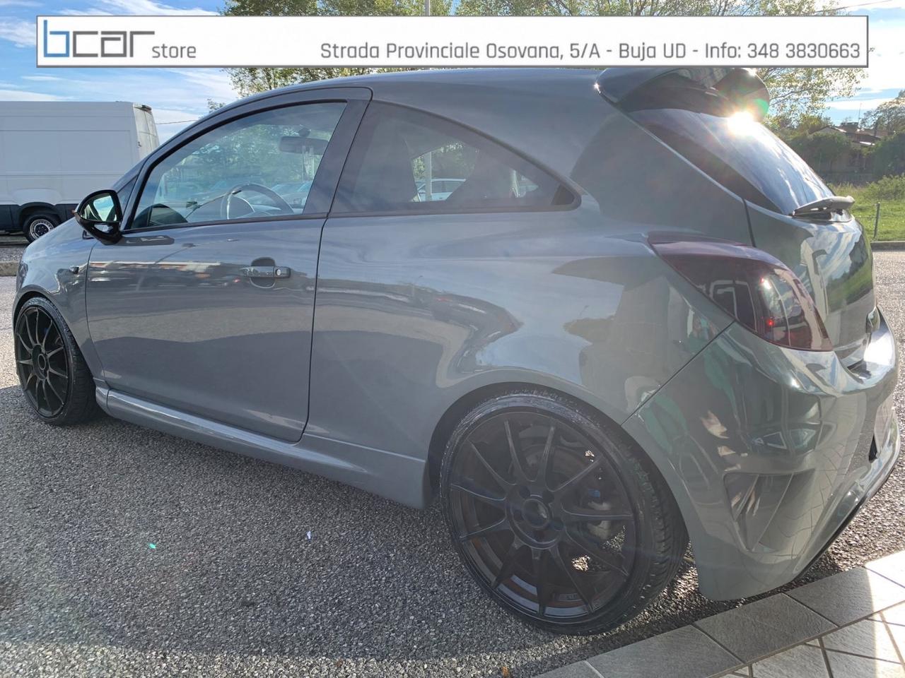 Opel Corsa 1.6 T 192CV 3 porte OPC